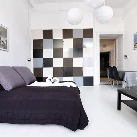 Downtown Deluxe Budapest